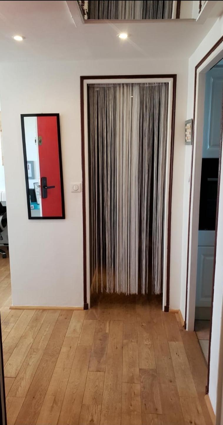 Suite From 1 To 6 - Bathtubs In Rooms - Air Conditioned Residential Appartement - Self-Arrival - Wifi - Netflix Disney - Kitchen - Laundry - Parking Avignone Esterno foto