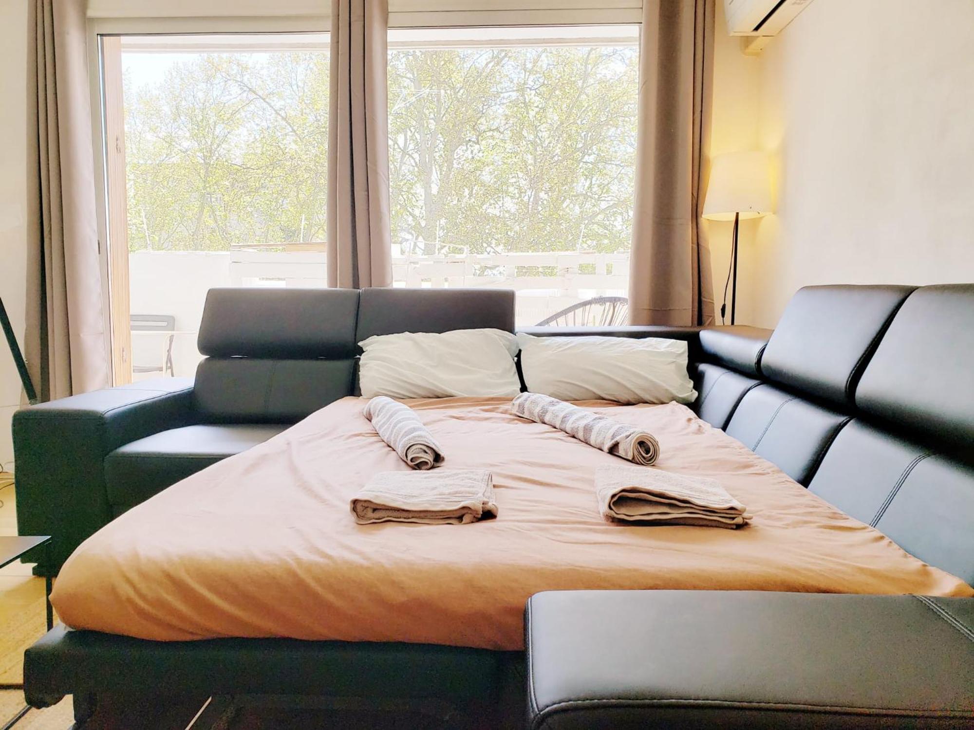 Suite From 1 To 6 - Bathtubs In Rooms - Air Conditioned Residential Appartement - Self-Arrival - Wifi - Netflix Disney - Kitchen - Laundry - Parking Avignone Esterno foto