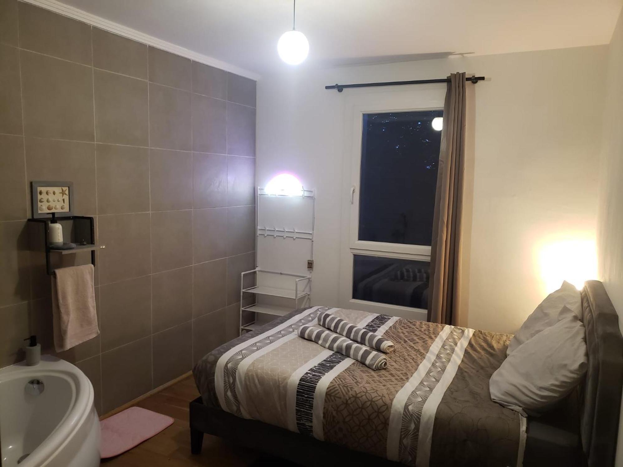 Suite From 1 To 6 - Bathtubs In Rooms - Air Conditioned Residential Appartement - Self-Arrival - Wifi - Netflix Disney - Kitchen - Laundry - Parking Avignone Esterno foto